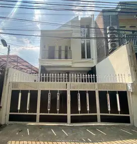Rumah Dijual Di Kemang Timur Jakarta Selatan Dekat Tol Simatupang