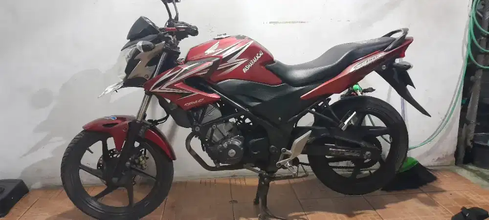CB 150R tahun 2013