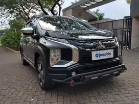 DP MURAH Mitsubishi Xpander 1.5 Cross Bensin-MT 2022 Hitam CFANF