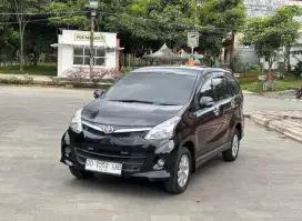 AVANZA VELOZ 2014 AT
