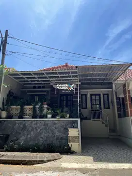 Dijual Rumah Modern 1 Lantai Full Perabot di Green Hills, Malang