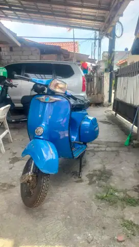 Vespa super 78 dan 75 pajak hidup