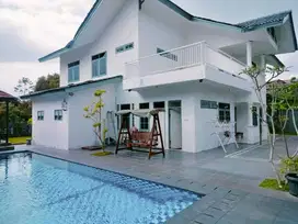 Dijual Villa Bagus Luas Full Furnished Fasilitas Lengkap SHM di Puncak