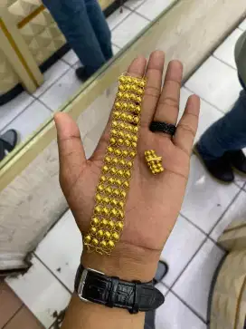Terima jual emas segala kondisi
