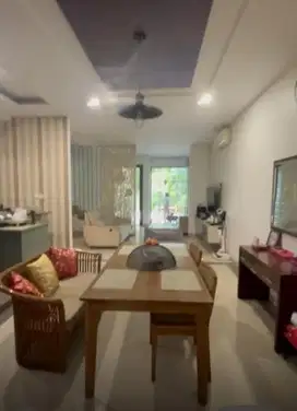 Dijual Rumah bagus siap huni 3 lantai di Citra 8, kalideres, jakarta