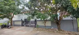 Disewakan Rumah / untuk Kantor