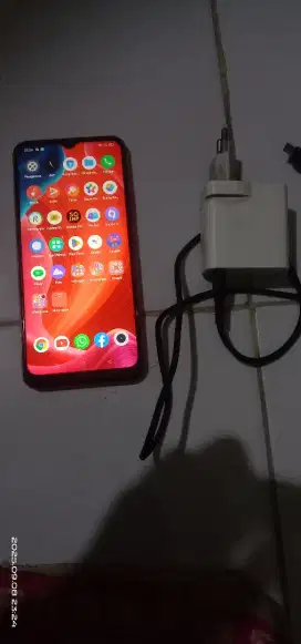Realme C12 Ram 3/32 pemakaian aj, kelengkapan hp & chas lok kapuk