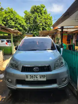 Toyota Rush S 2012 Automatic silver