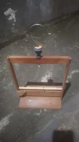 SANGKAR LAYANG LAYAK