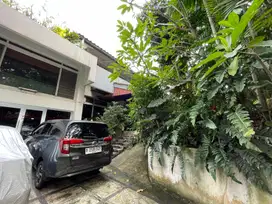 Rumah 2 Lantai Premium Di Iskandarsyah Kebayoran Baru Jakarta Selatan