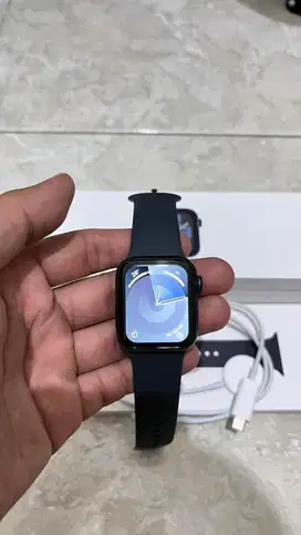 Apple Watch SE 2 40mm Resmi Belum Sebulan