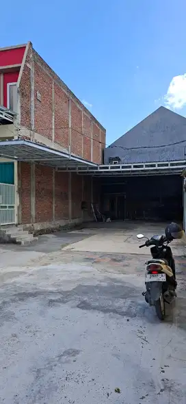 DISEWAKAN RUKO DI LAKARSANTRI SURABAYA