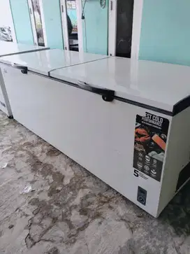 Freezer box merek gea kepiting terbaru