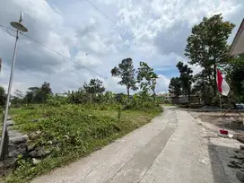 JUARA KOST, 300 Meter UII Jogja, Tanah Kaliurang Km 13, Nglanjaran