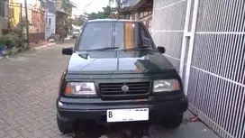 Suzuki Sidekick 1.5 Manual Hijau Metalik Tahun 1995 Istimewa ( Nego )