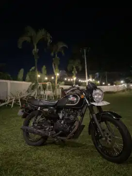 Kawasaki W175 caffe