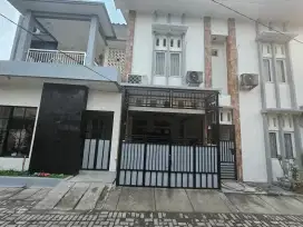 RUMAH 2 LANTAI PLUS LOTENG & GUDANG DI LANTAI 3