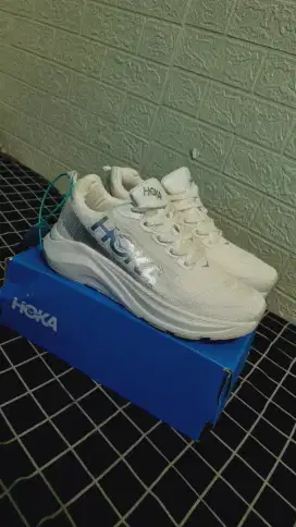 Hoka Mach Running