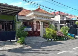 Dijual Rumah Rungkut Asri dekat Transmart