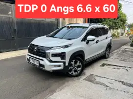 TDP 0 Angs Termurah Xpander Cross Premium Package 2023 Matic Putih