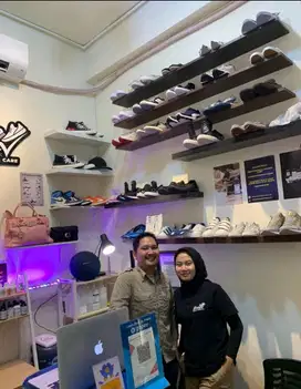 LOWONGAN SHOES LAUNDRY & APPAREL