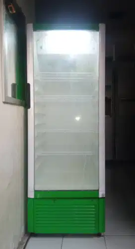 SHOWCASE POLYTRON 4 RAK TYPE NO FROST/ NORMAL & SIAP PAKAI/ NETT