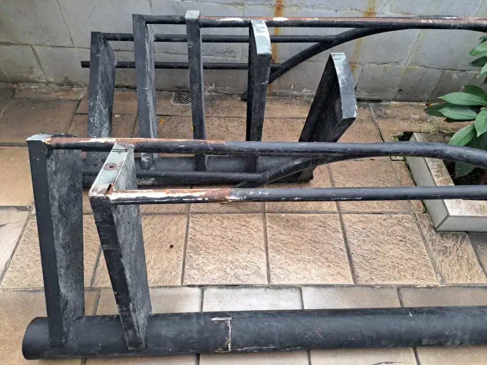 Tangga putar realing tangga