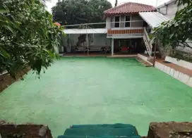 Dijual Rumah dgn lahan sangat luas area komplek terlihat city view