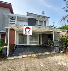 Dijual Rumah 2 Lantai di Green Leaf Res Jatibening Bekasi
