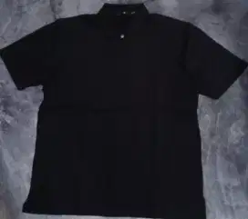 Kaos kerah branded prelov Polo Shirt UNIQLO +j Black size M fit to L