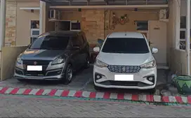 KOST GRESIK KOTA - CARPORT PRIBADI DEPAN KAMAR