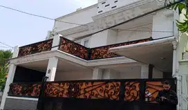 Murah Rumah Modern Klasik di Tebet Jakarta selatan
