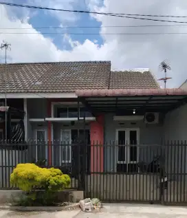 Disewakan Rumah 3 KT Medan Amplas