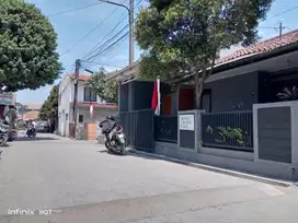 Dijual rumah di komplek Pharmindo harga 799 juta nepis