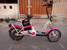 Sepeda listrik baterai lemah