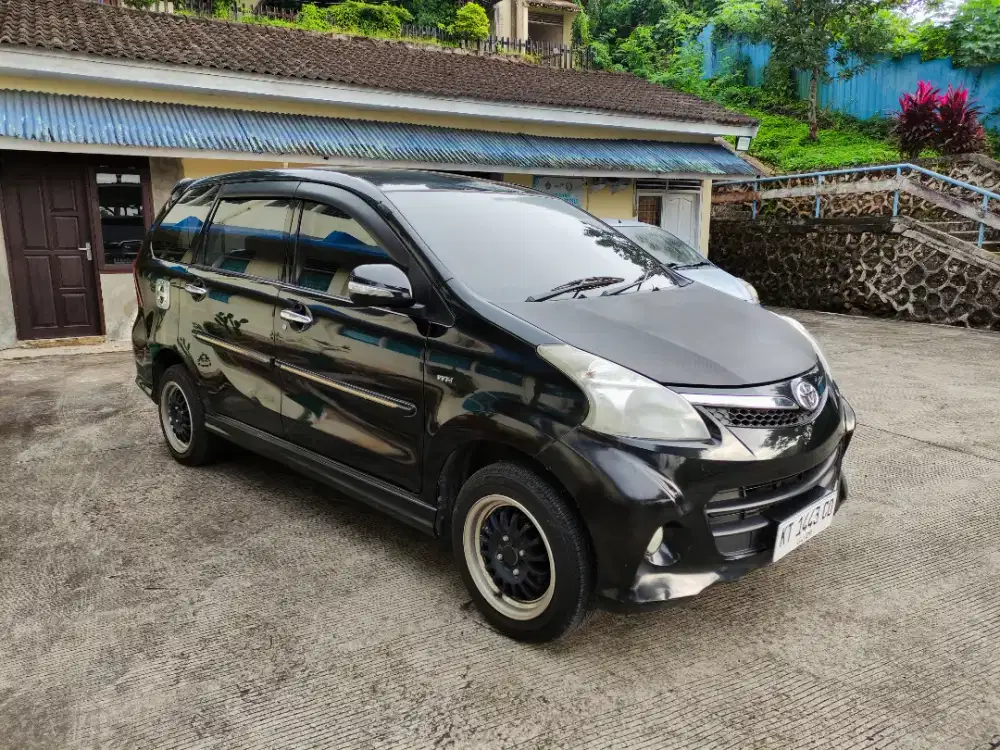 Toyota avanza veloz 2014 matic