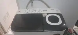 Mesin cuci Toshiba