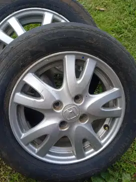 Velg dan ban honda