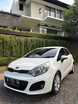 Kia Rio 2012 Bensin