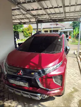 Jual Xpander Ultimate merah Tahun 2017