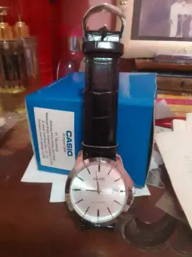 Jam Casio original
