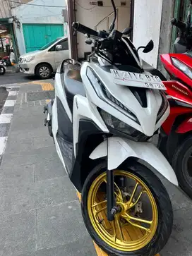 VARIO 150 2019 PUTIH