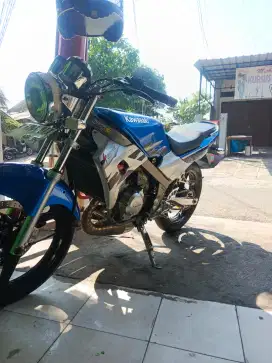 Ninja R satandar kiss pajak on kaleng panjang