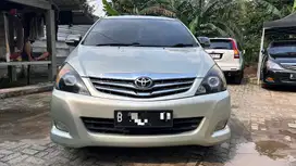 Dijual Mobil Toyota Innova Matic Tipe V 2008