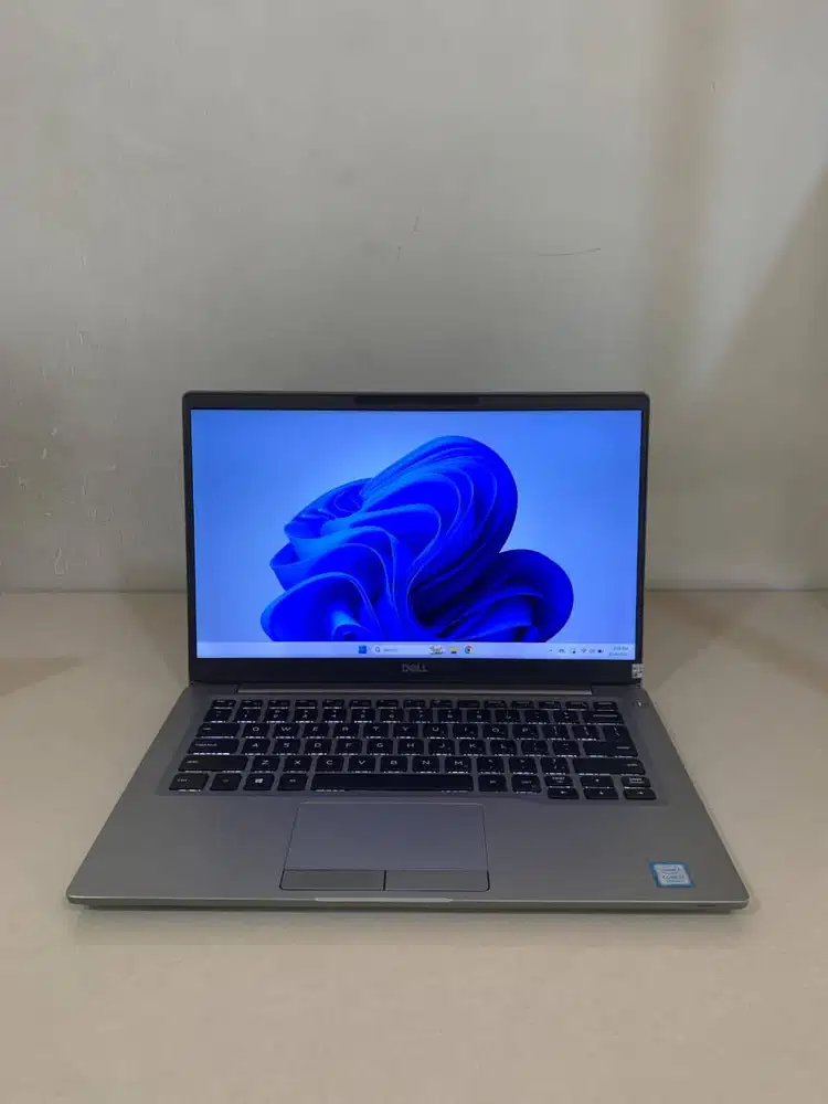 Laptop Dell Latitude 7400 Garansi 6 Bulan