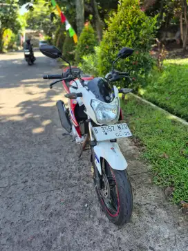 Dijual Yamaha Vixion tahun 2014 pajak hidup panjang