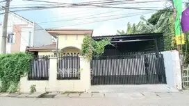Rumah mewah tanah luas di Sukmajaya Depok