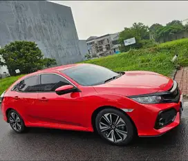Civic Turbo type S Hatchback Merah 2017 pemakaian 2018