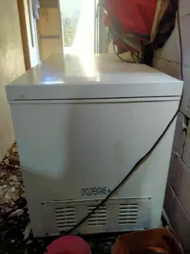 Freezer box merk RSA 400ltr
