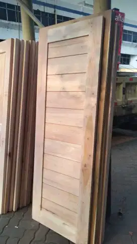 Pintu plus kusen